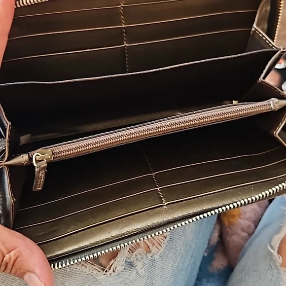 Gucci Wallet - Picture 4 of 7